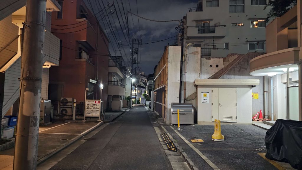 神泉駅周辺の路地②