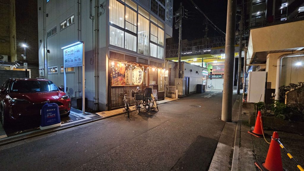 あいもーる商店街の脇道